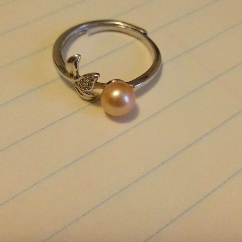 Grow stong ring